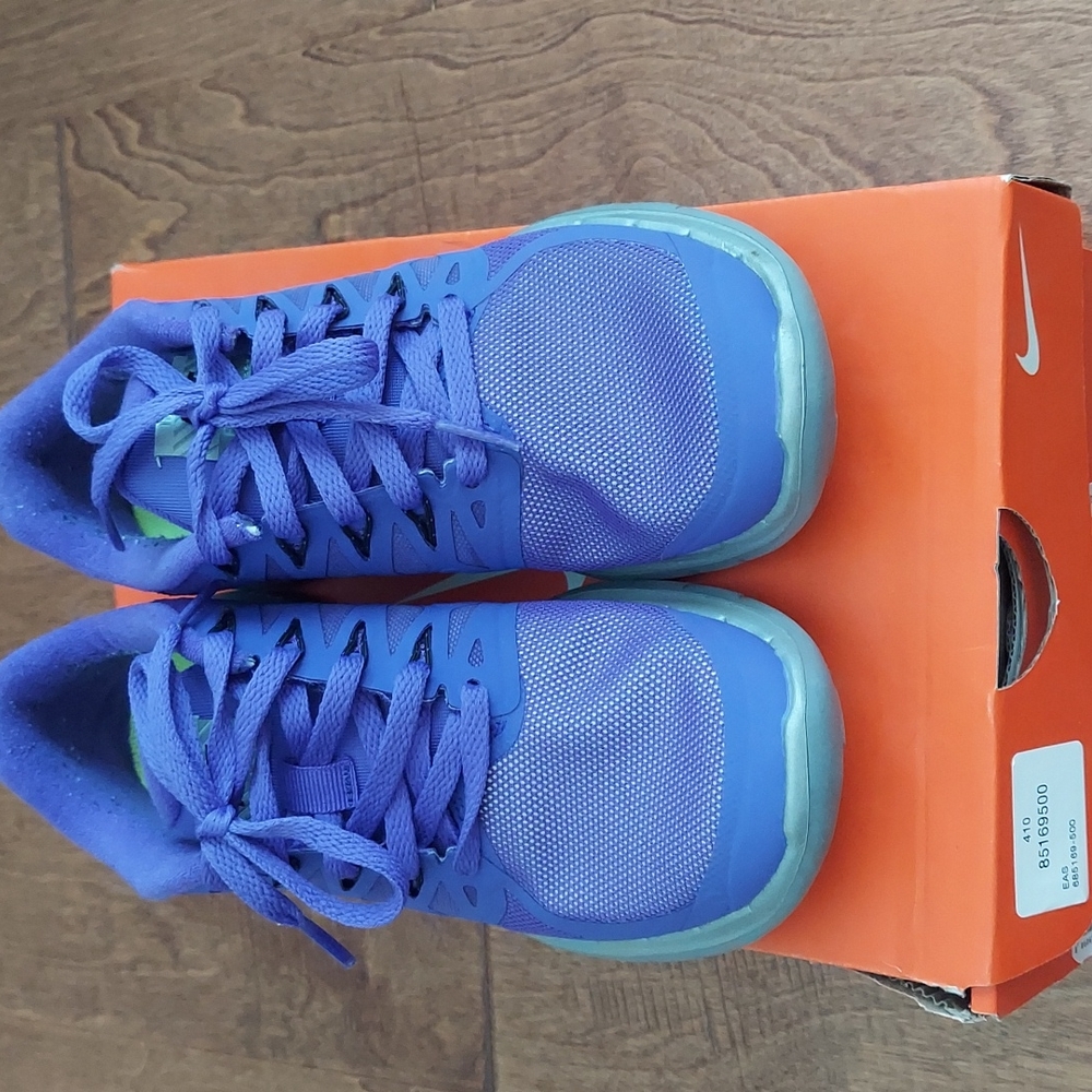 Nike Free 5.0 Flash Sneakers